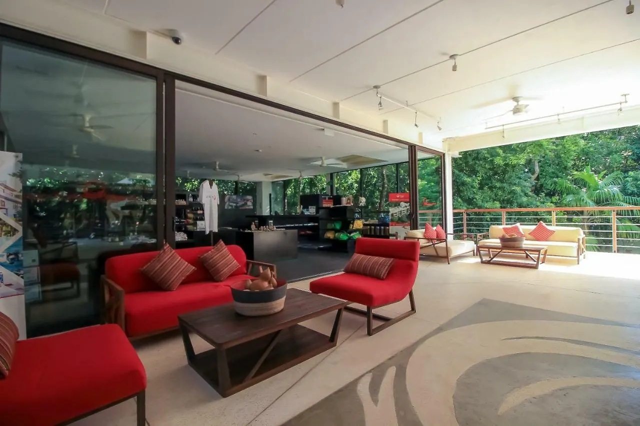 Exclusive 1 Bedroom Loft With Pool Facilites, High-Speed Internet And Free Parking In Akumal Mexico