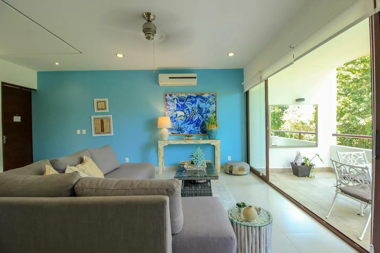 Exclusive 1 Bedroom Loft With Pool Facilites, High-Speed Internet And Free Parking In Akumal