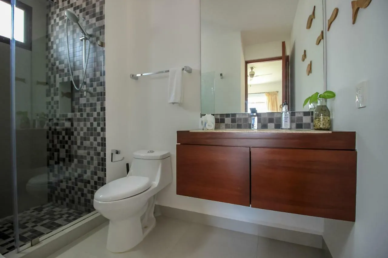 Exclusive 1 Bedroom Loft With Pool Facilites, High-Speed Internet And Free Parking In Akumal Mexico